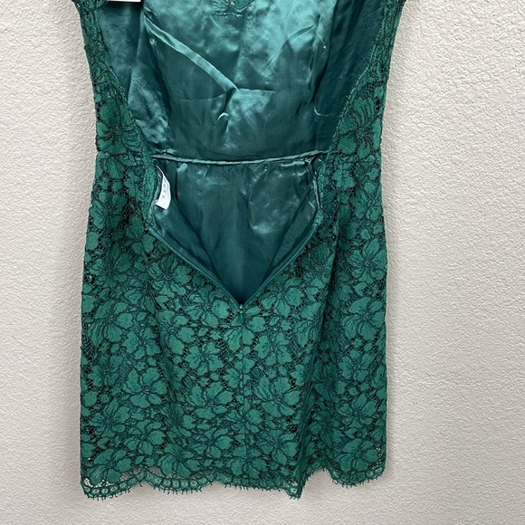 NWT Sandro Paris Romie Lace Mini Dress Mock Neck Open Back Green Sz 1 - Picture 7 of 16